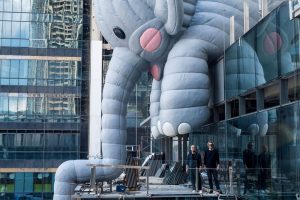 魅力无限深圳内衣时装周 (魅力无限：深度解析BandwagonHost的背后故事)-偌夕博客