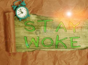 了解商业环境一定要具备金融学基础吗 (了解商业环境中的挑战与机遇)-偌夕博客